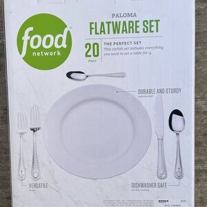 - Food Network Flatware Set